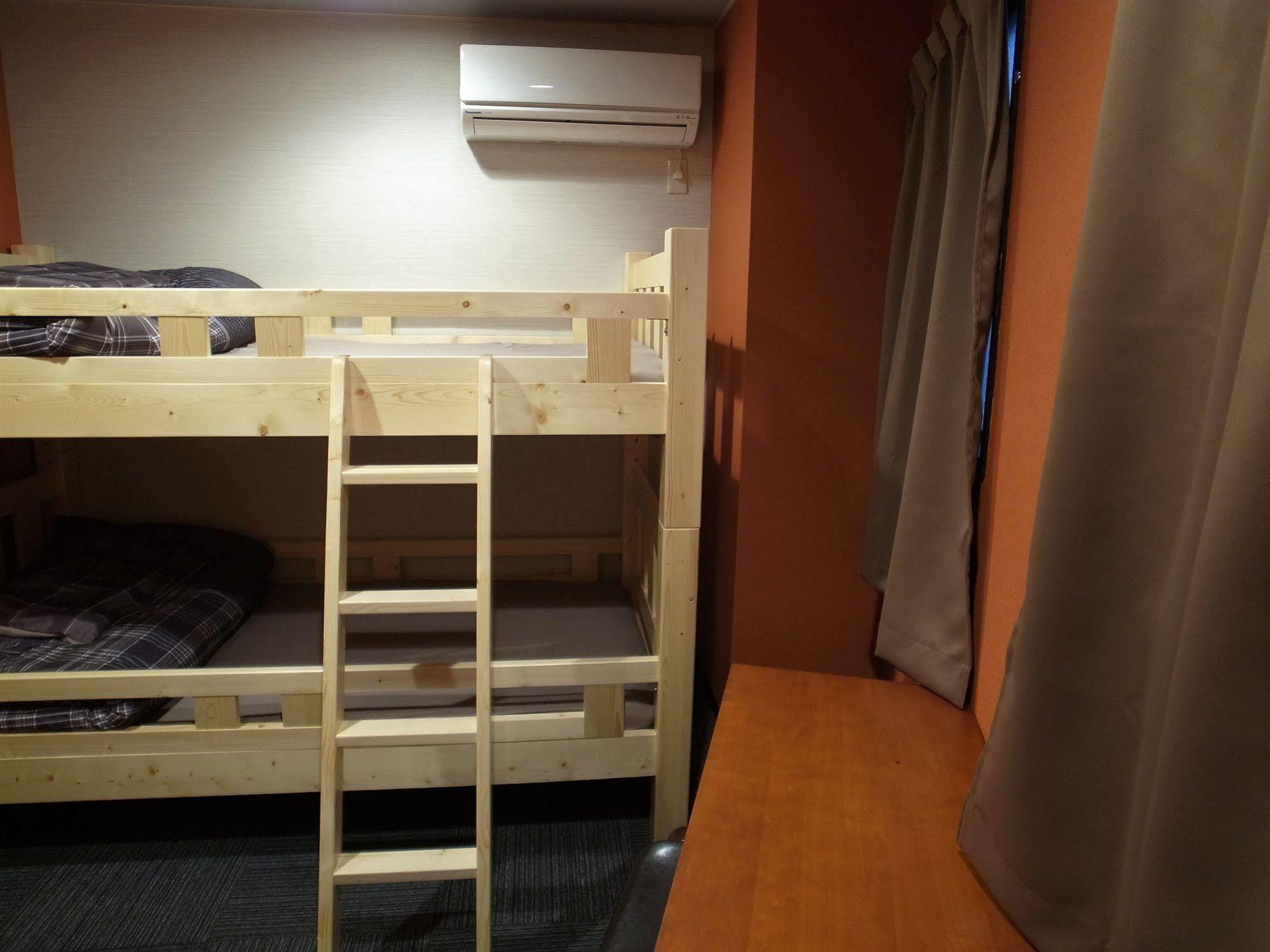 Kia Ora Budgetstay Фукуока Экстерьер фото